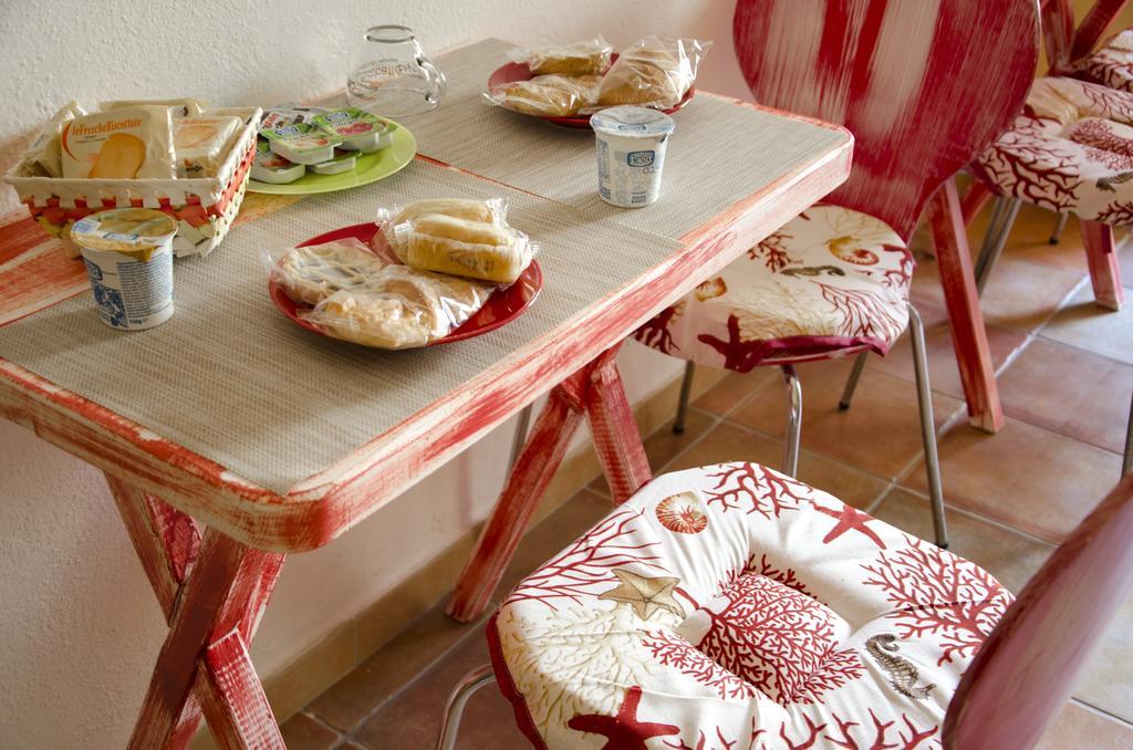 B&B Nonna Sini カステルサルド エクステリア 写真